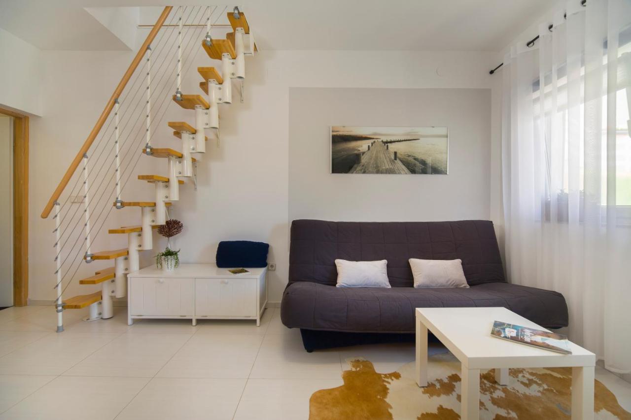 Apartment Katy Pola Esterno foto